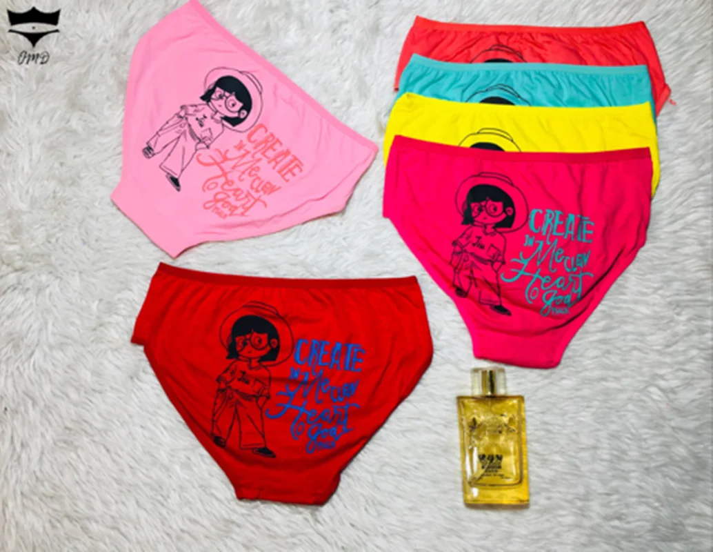 شورت زنانه  نخی پشت چاپ دخترک سایزXLکد۱۰۱۱۶۰🌺 بسته 12 تایی