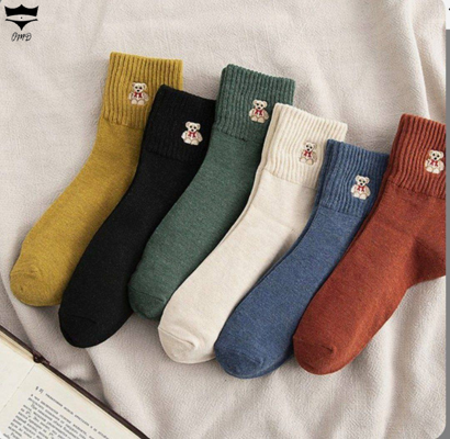 جوراب نخی نیم ساق گل دوزی کش دوبل تدی سبز کد۱۶۱۶۳۳🌺 بسته 10 تایی