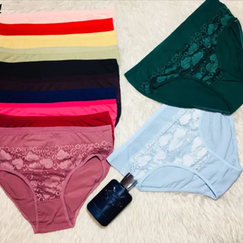 شورت زنانه جلو گیپور بدنما برگ انجیری۱۲رنگ درجین کد۱۰۱۱۵۵🌺 بسته 12 تايي سایز 3XL