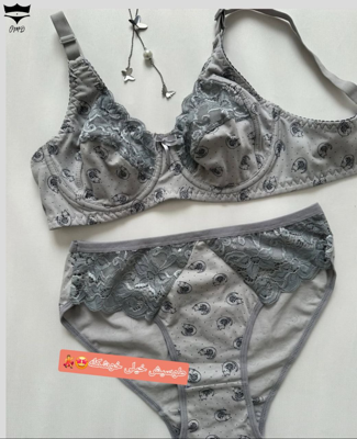 ست شورت سوتین نخی طرحدار بالا گیپور فنردار پلنگی سایز ۷۵_۹۰کد۲۰۲۳۹۸👙 بسته 4 تایی