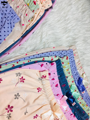 شورت سوپر نخ پادار دخترانه ماهواری تمام چاپ کد۱۰۱۵۱۷🌺 بسته 12 تایی